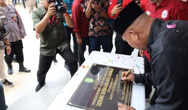 Bupati Kukar Resmikan Pembangunan Gedung BPU Desa Sukamaju