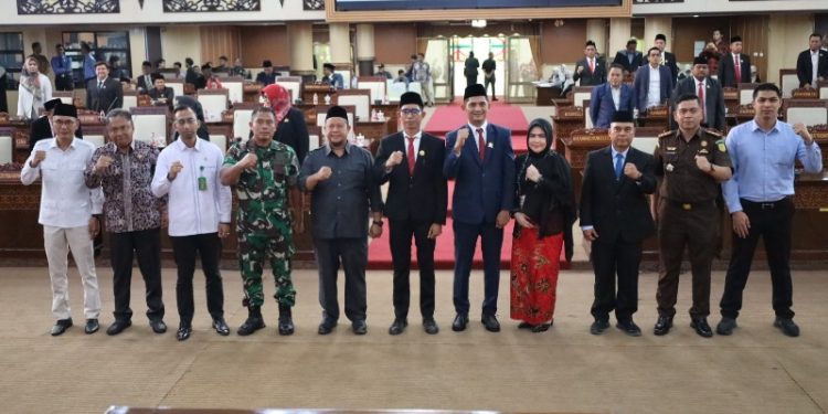 PAW Anggota DPRD Kukar
