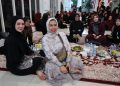 Keluarga Besar Rendi Solihin Wabup Kukar Bagikan 15 Door Prize Umroh