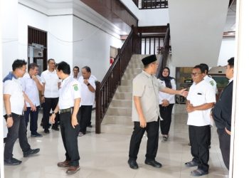 Pemkab Kukar Gelar Sidak di Sejumlah OPD, ASN Siap Layani Warga di Hari Pertama Kerja