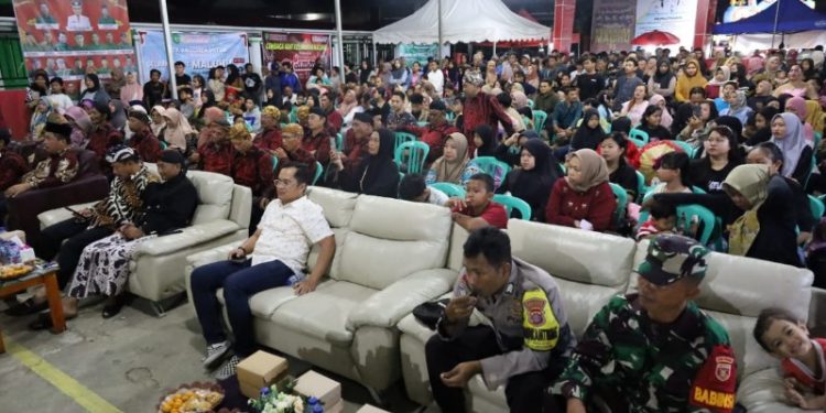 Sekda Kukar Buka HUT ke-55 Kelurahan Maluhu