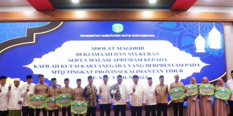 Pemkab Kukar Serahkan Bonus untuk 58 Peserta Juara MTQ Kaltim 2025