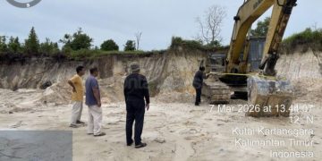 Tambang milik Kades Gas Alam di Muara Badak ditutup sementara oleh Polres Bontang karena belum menunjukkan izin operasional.