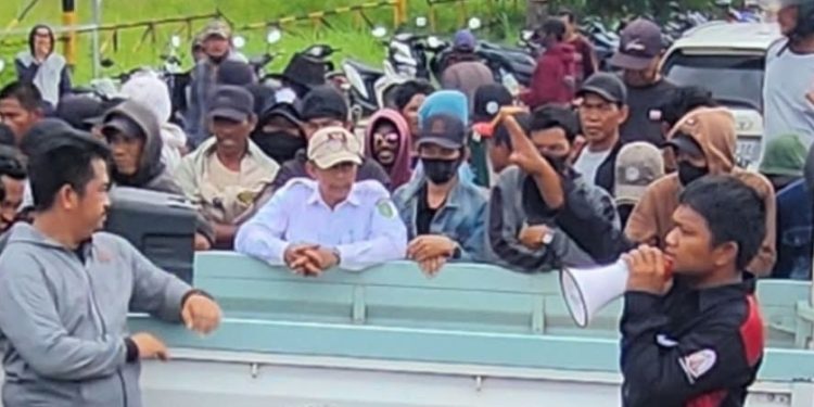 Tali Asih Cair, Rudi Herawan Sebut Komunikasi Terputus, Nasib Perjuangan Kerang Darah Muara Badak Dipertanyakan