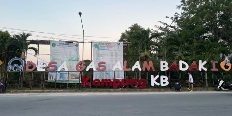 KKN Tematik UINSI dan Pemdes Rawat Ikon Desa Gas Alam Badak 1, Wujud Nyata Gotong Royong